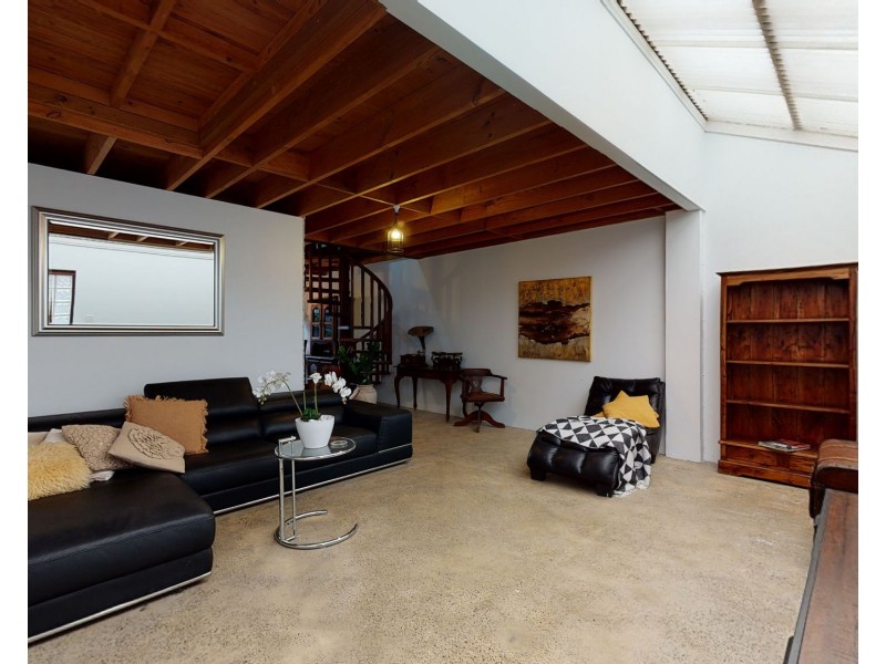 4/5 Harvest Road, North Fremantle WA 6159