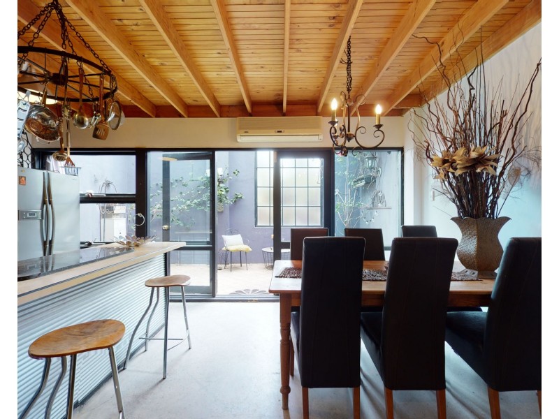 4/5 Harvest Road, North Fremantle WA 6159