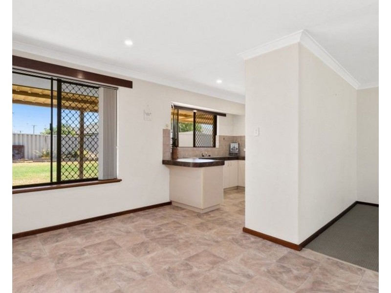 8 CASSERLEY ROAD, Rockingham WA 6168
