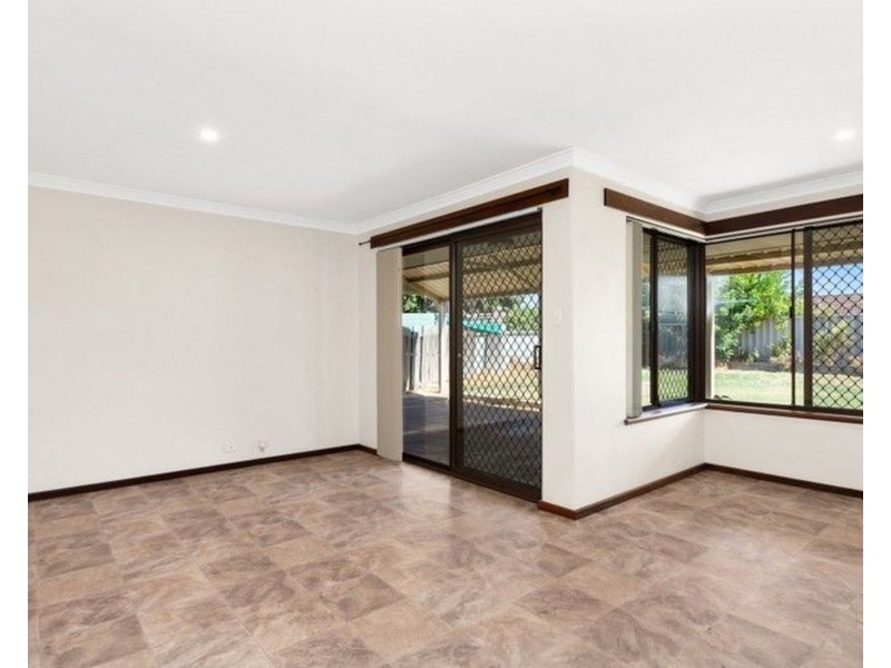 8 CASSERLEY ROAD, Rockingham WA 6168