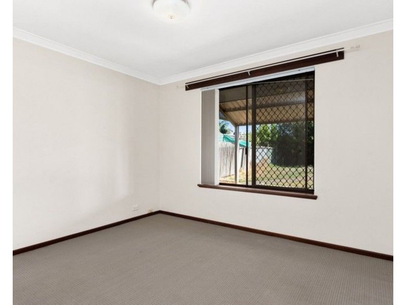 8 CASSERLEY ROAD, Rockingham WA 6168