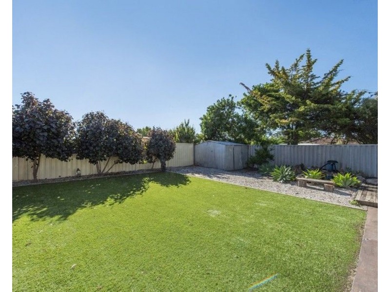23 WOORAMEL WAY, Cooloongup WA 6168
