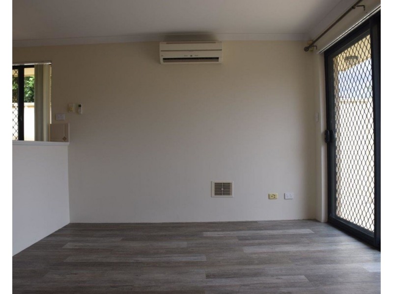 7/71 Upton Street, St James WA 6102