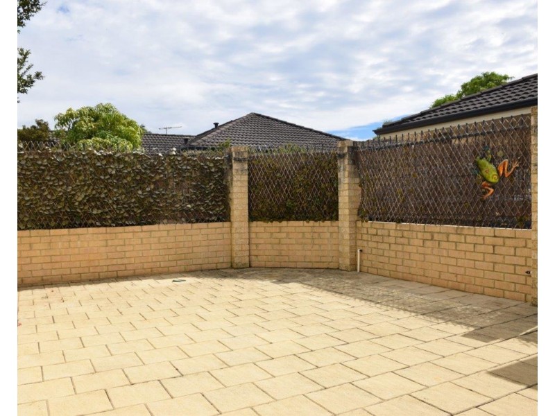 7/71 Upton Street, St James WA 6102