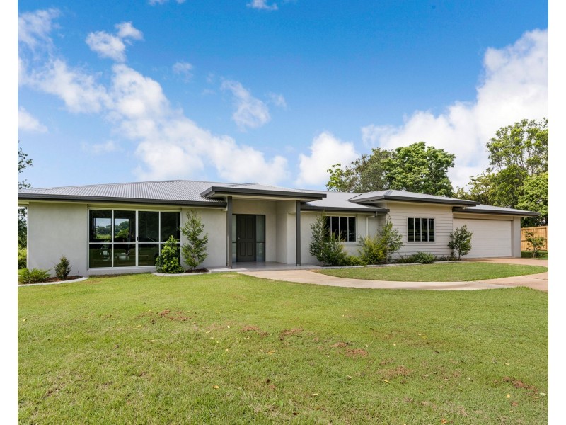 146 McIntosh Creek Road, Jones Hill QLD 4570