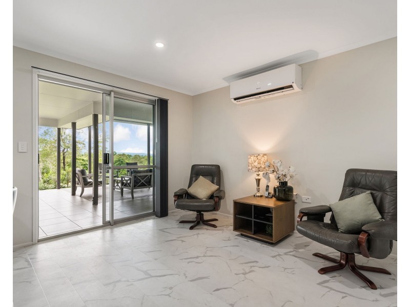 146 McIntosh Creek Road, Jones Hill QLD 4570