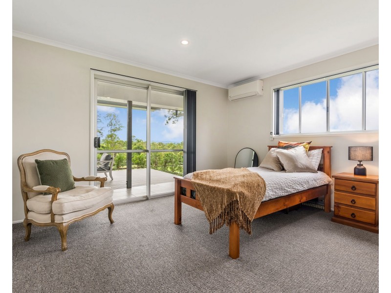 146 McIntosh Creek Road, Jones Hill QLD 4570