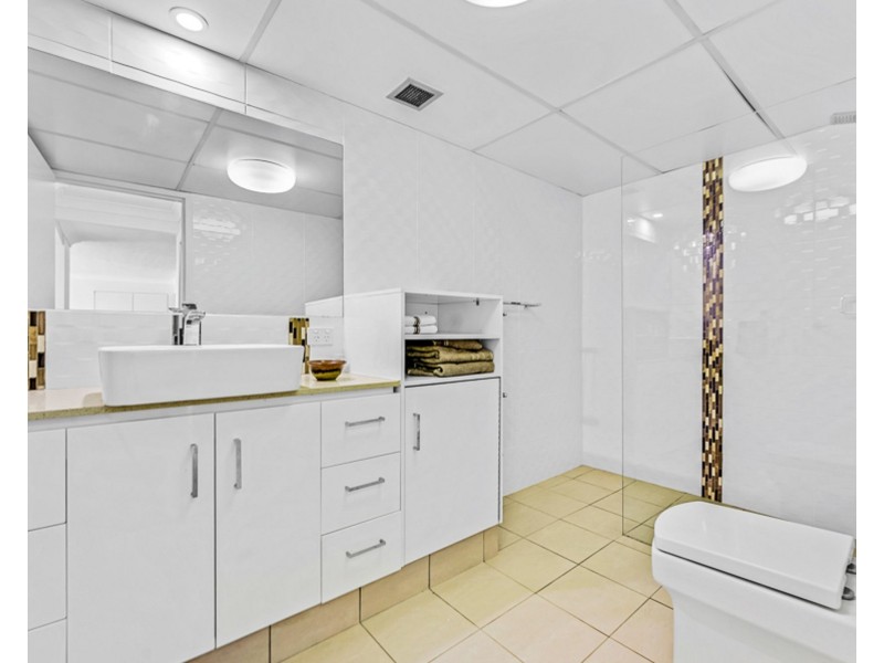 29/20 Commodore Drive, Surfers Paradise QLD 4217