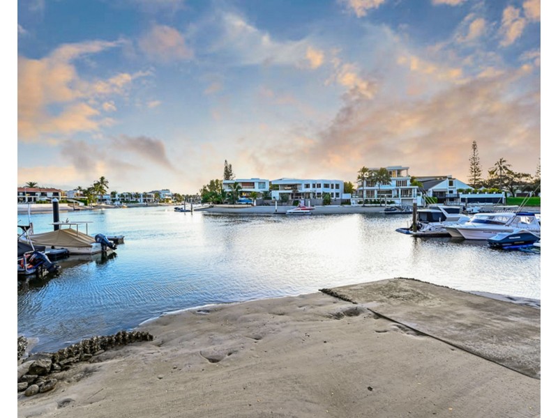 29/20 Commodore Drive, Surfers Paradise QLD 4217