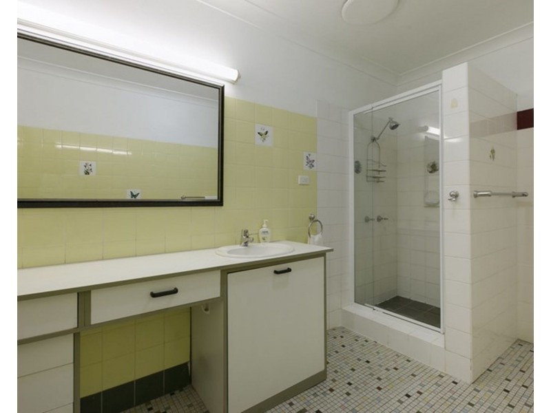 198 Rode Road, Wavell Heights QLD 4012