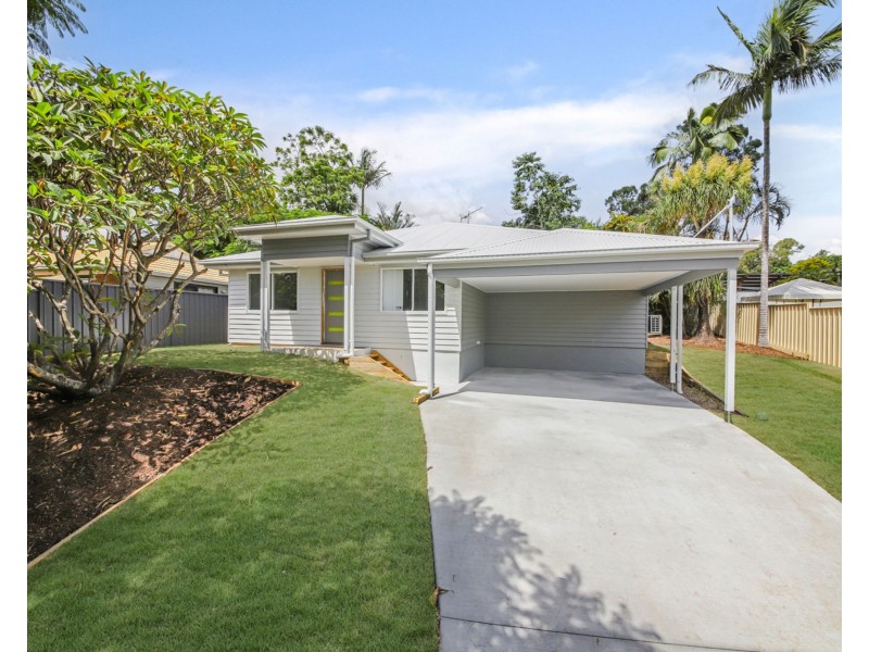 51 Avonmore Street, Edens Landing QLD 4207
