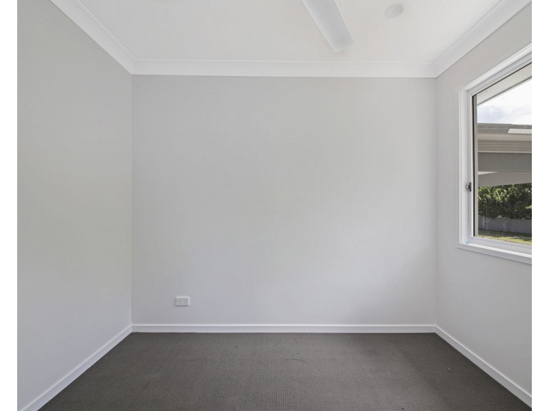 51 Avonmore Street, Edens Landing QLD 4207