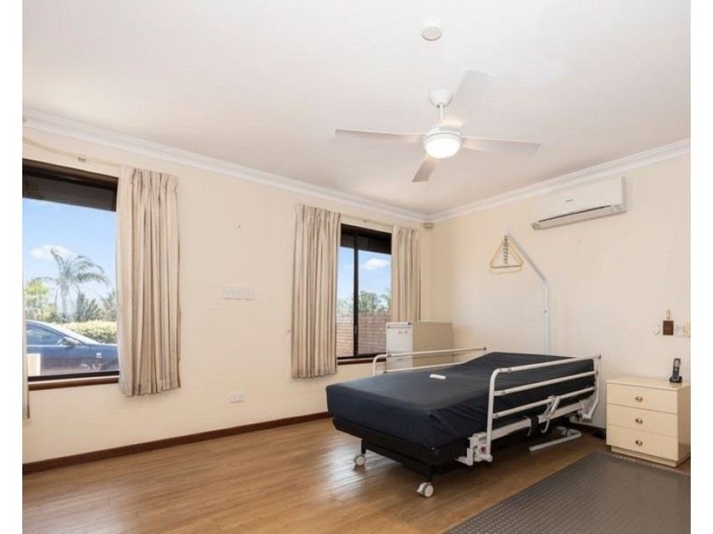 4 Parin Road, Marangaroo WA 6064