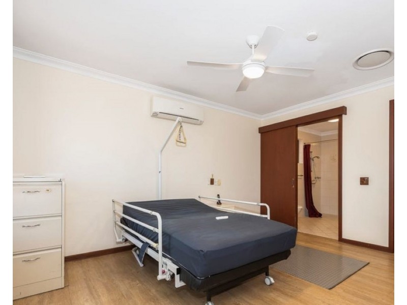 4 Parin Road, Marangaroo WA 6064