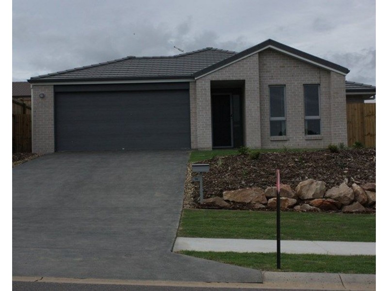 14 Diamantina Circuit, Beaudesert QLD 4285