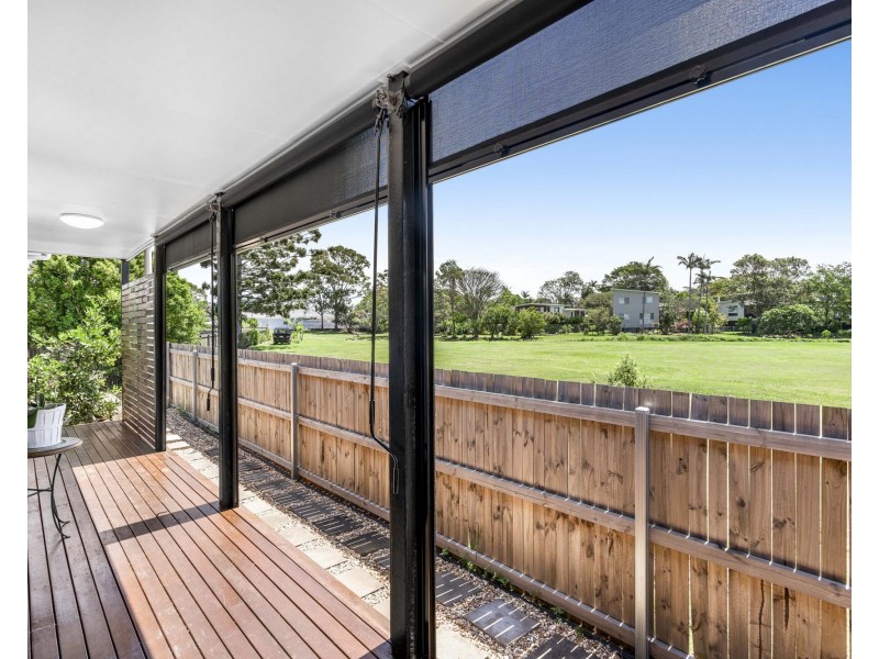 63 Wondall Road, Wynnum West QLD 4178