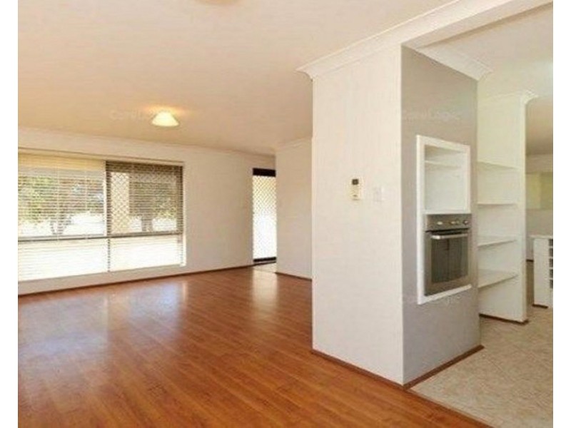 11 Grange Drive, Cooloongup WA 6168
