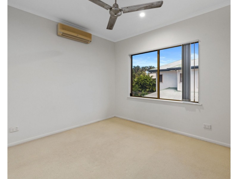 4/71-73 Cedar Road, Palm Cove QLD 4879