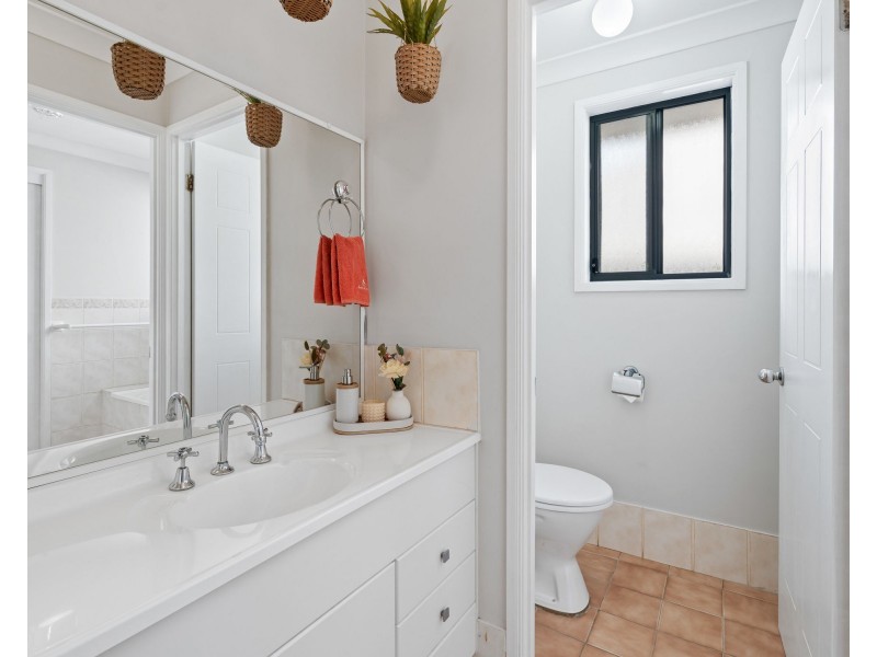 38 Nelmes Road, Blue Haven NSW 2262