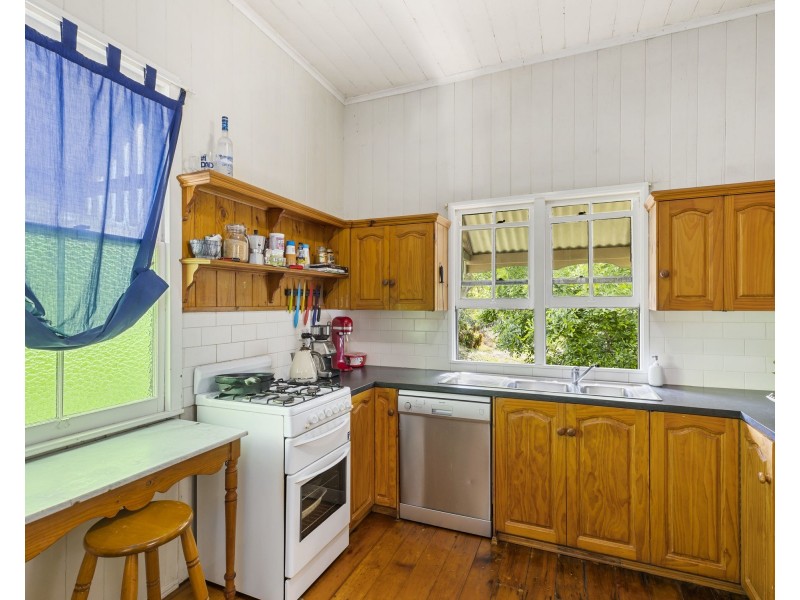 4 Hancock Street, Ipswich QLD 4305