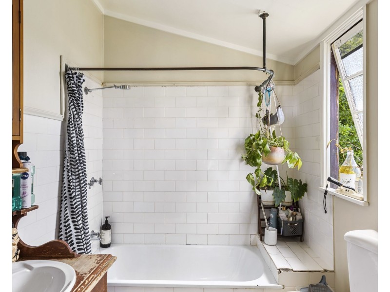 4 Hancock Street, Ipswich QLD 4305