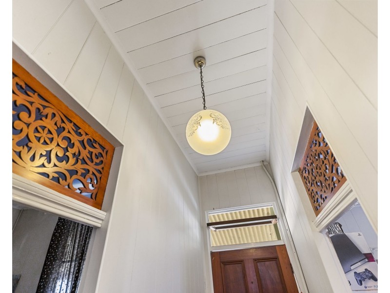 4 Hancock Street, Ipswich QLD 4305