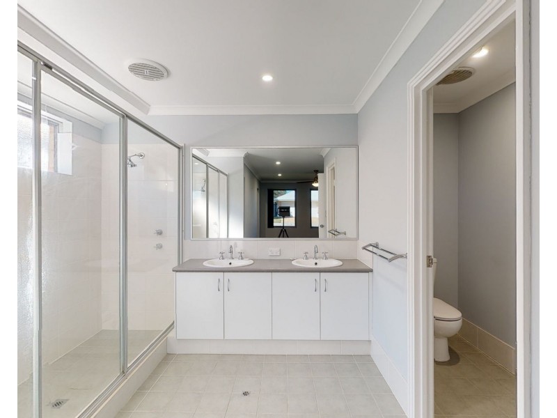 4 Rotterdam Vista, Wanneroo WA 6065