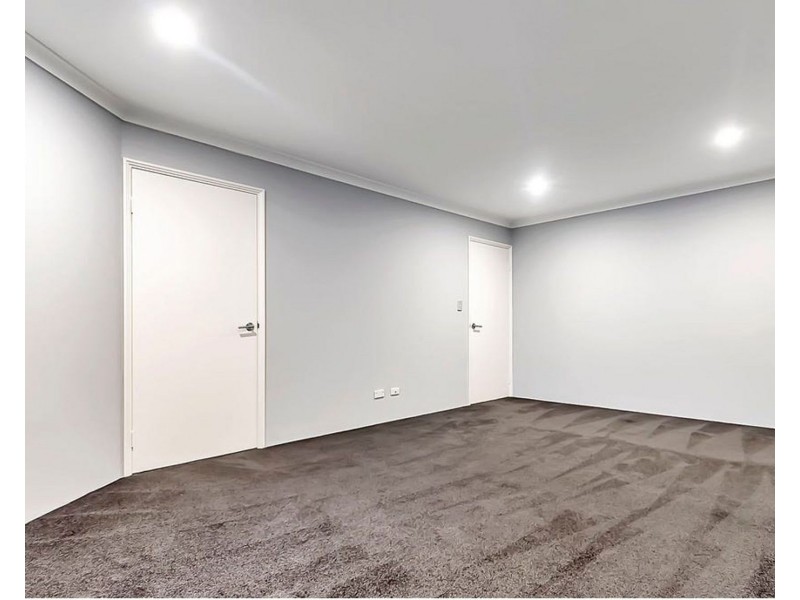 4 Rotterdam Vista, Wanneroo WA 6065