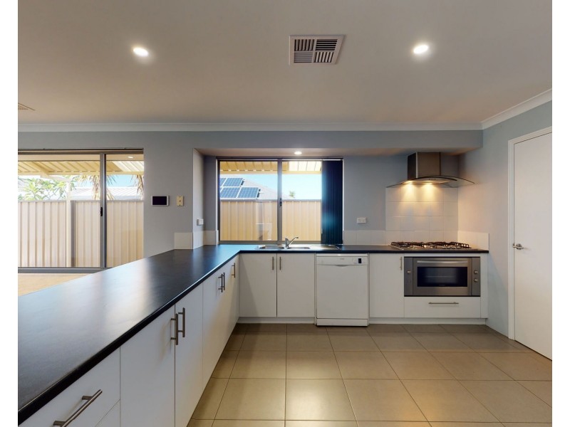 4 Rotterdam Vista, Wanneroo WA 6065