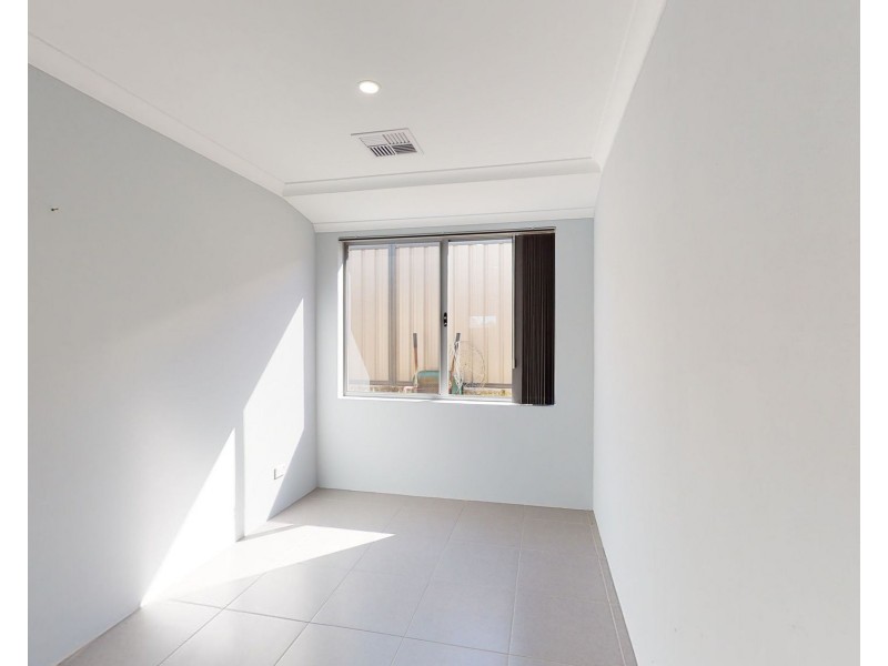 4 Rotterdam Vista, Wanneroo WA 6065