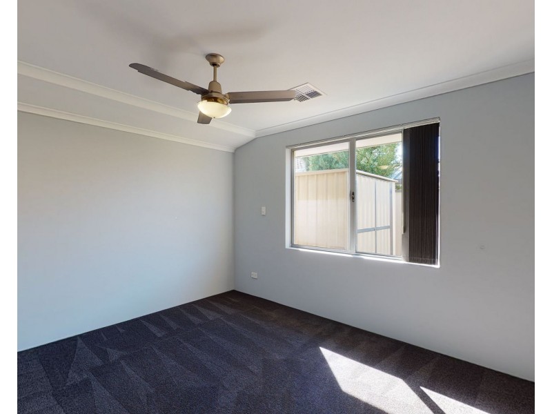 4 Rotterdam Vista, Wanneroo WA 6065
