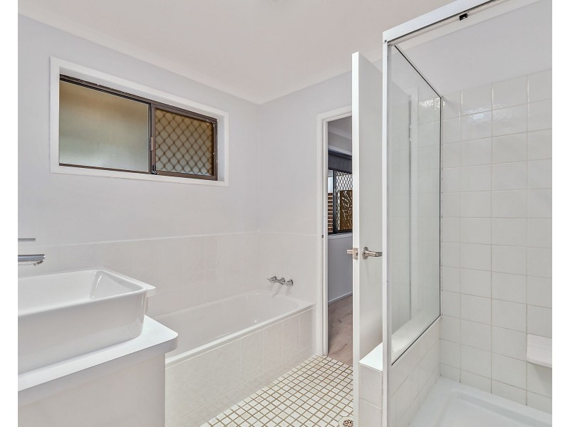 376 Birkdale Road, Wellington Point QLD 4160