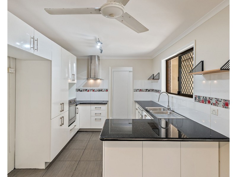 376 Birkdale Road, Wellington Point QLD 4160