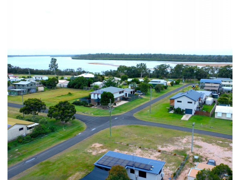 7 Hull Street, Buxton QLD 4660