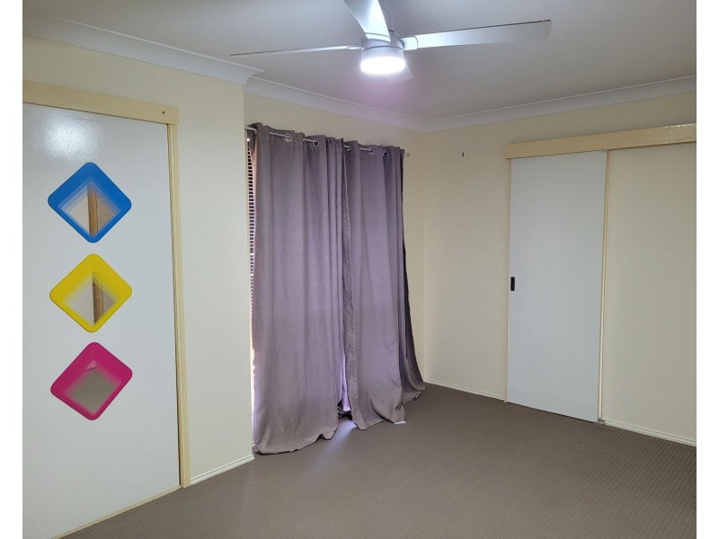 5 Dellvene Cres, Rosewood QLD 4340