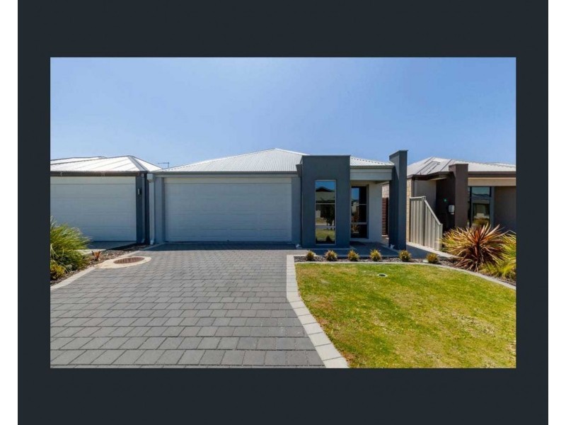 14 Normandie Way, Hilbert WA 6112