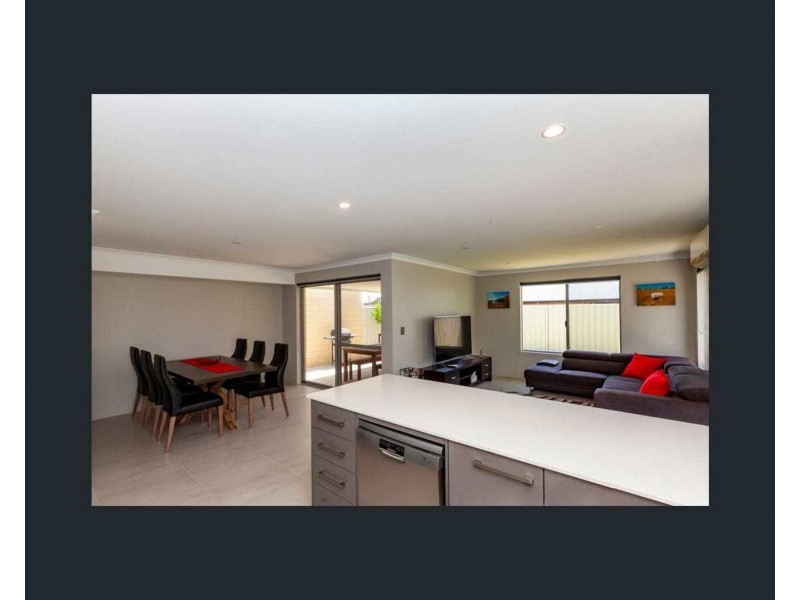 14 Normandie Way, Hilbert WA 6112