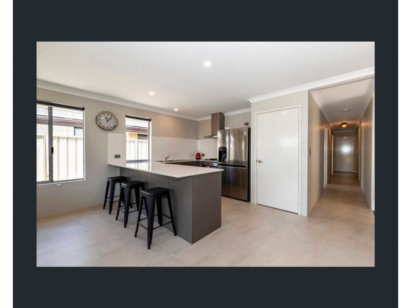 14 Normandie Way, Hilbert WA 6112