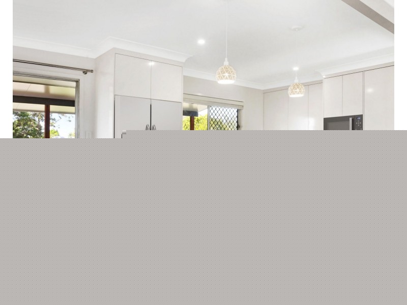 4 Maud Street, Albany Creek QLD 4035