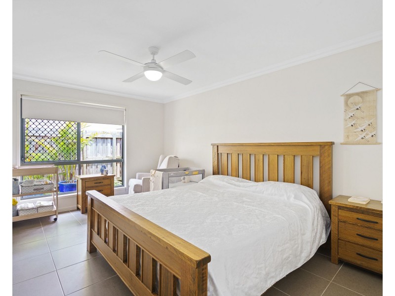 14 Charles Street, Everton Hills QLD 4053