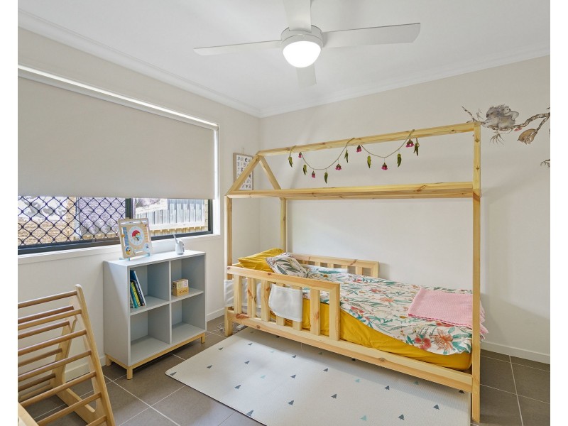 14 Charles Street, Everton Hills QLD 4053