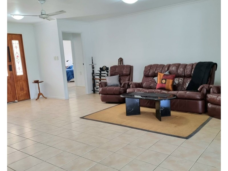 2 Clarkson Drive, Curra QLD 4570