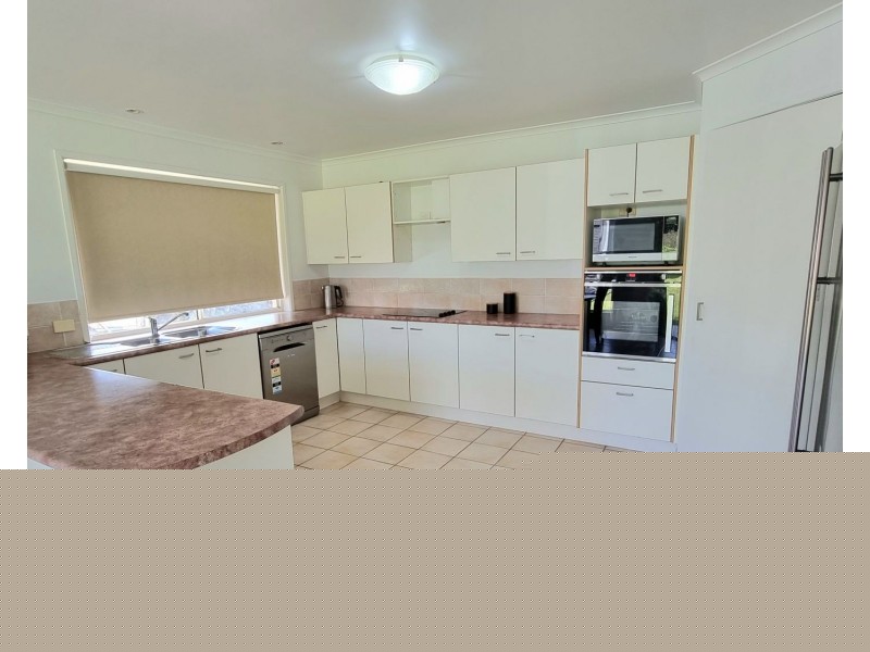 2 Clarkson Drive, Curra QLD 4570