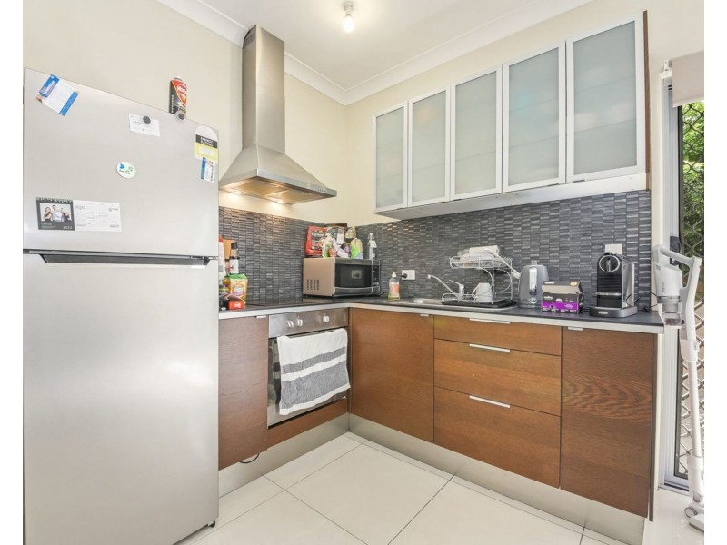 2/45 Orana Street, Carina QLD 4152