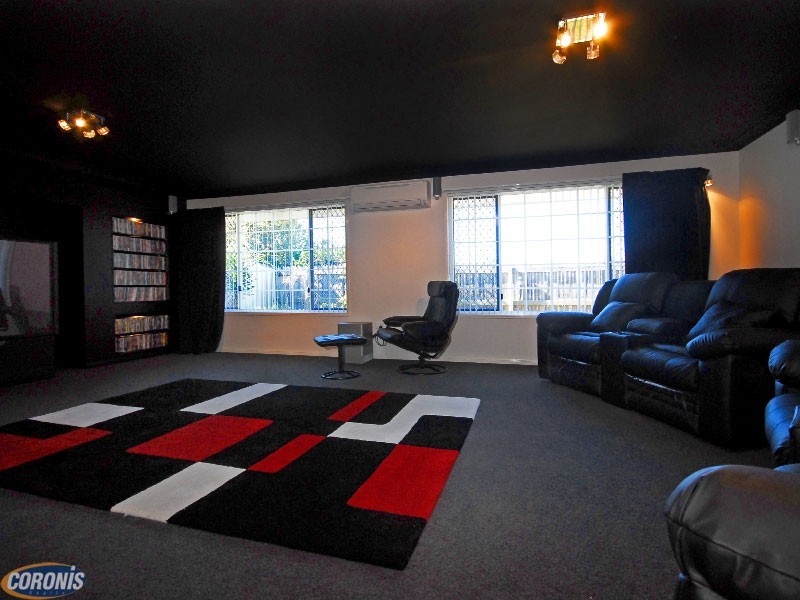 34 Dimboola Street, Bridgeman Downs QLD 4035