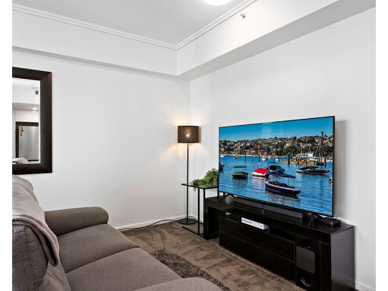 21202/8 Harbour Road, Hamilton QLD 4007