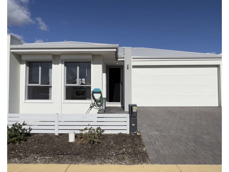 42 Lakey Street, Southern River WA 6110