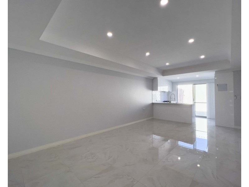 42 Lakey Street, Southern River WA 6110