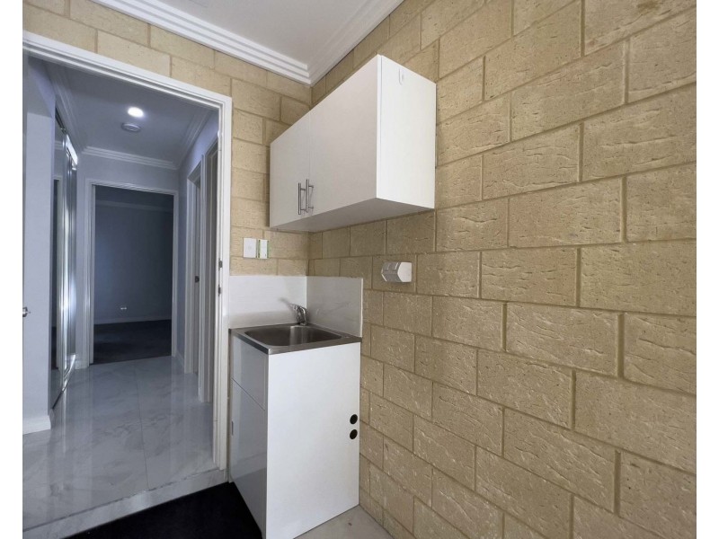 42 Lakey Street, Southern River WA 6110