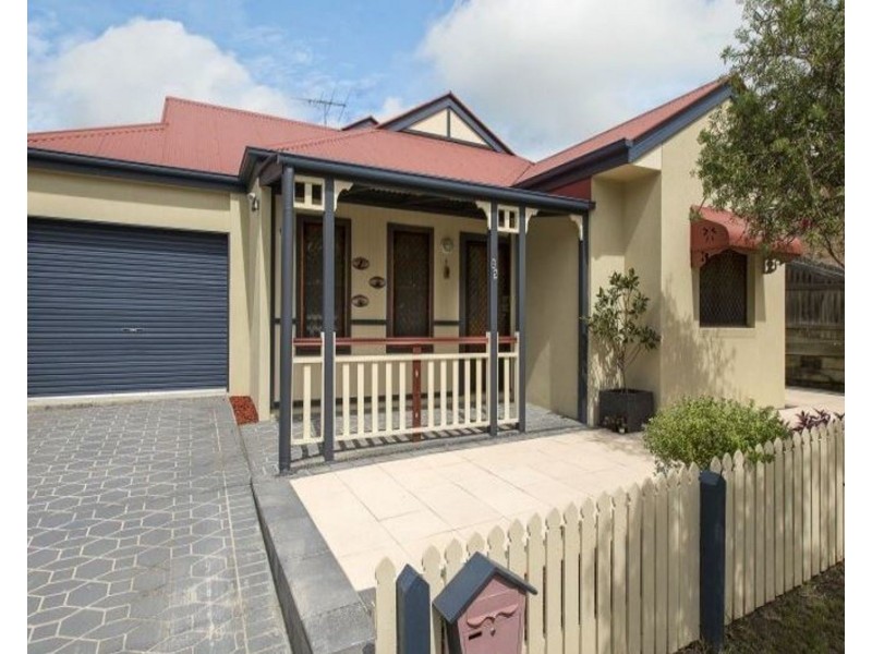 25 Creekside Drive, Springfield Lakes QLD 4300